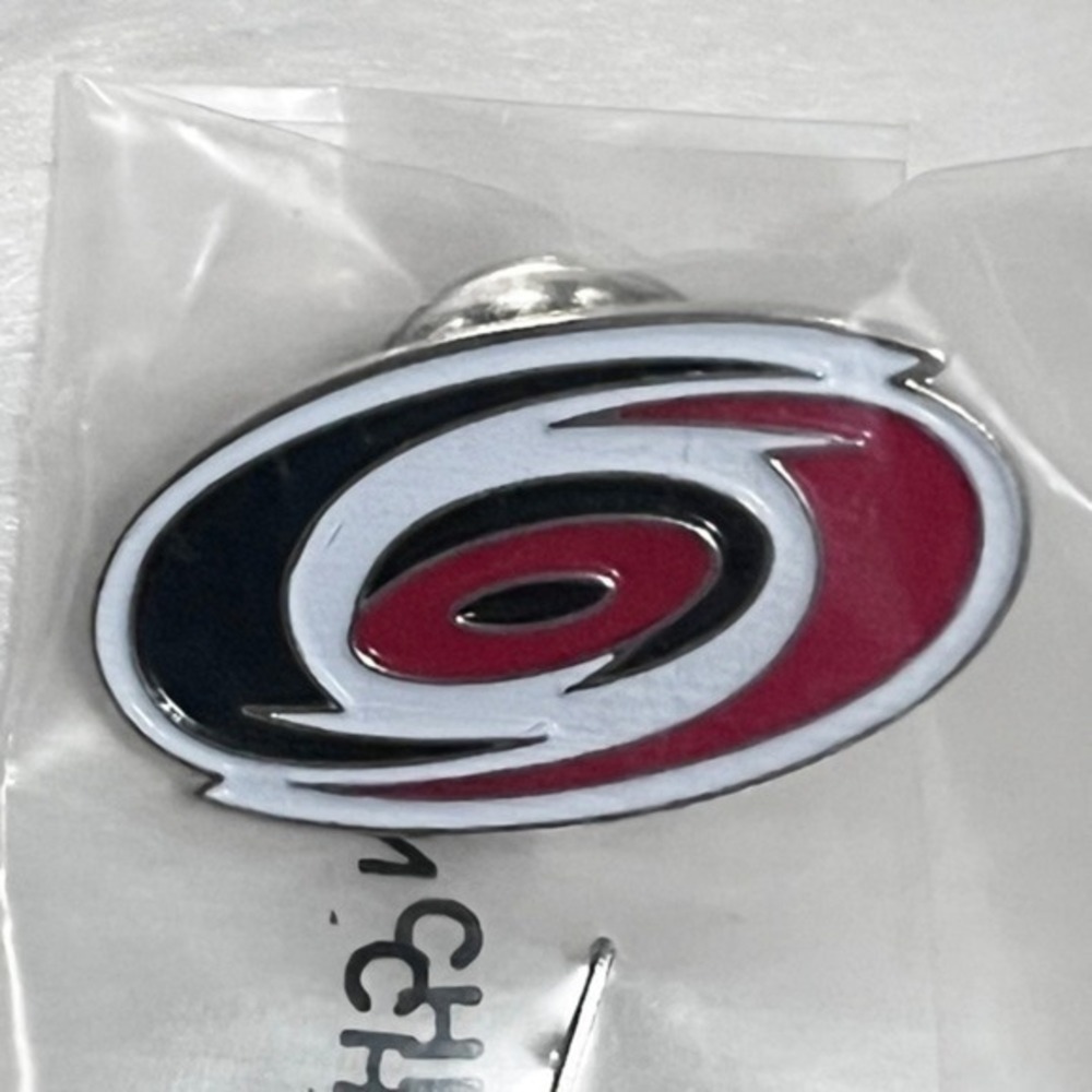 🔮 5/$25 NHL Carolina Hurricanes Hockey Pin